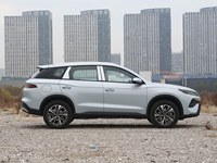 Modèle 2026 très demandé du SUV à énergie nouvelle B-YD, version très populaire à cinq portes et cinq places, avec une autonomie encore plus étendue
