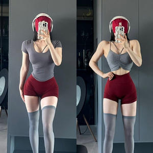 Calças Capri de pêssego fitness, calças apertadas com elástico de cintura alta, corrida de alta elasticidade e shorts de ioga de secagem rápida - Product Image 3