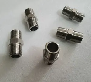 不锈钢3/4 “公NPT x 3/4” 公右花园软管适配器配件