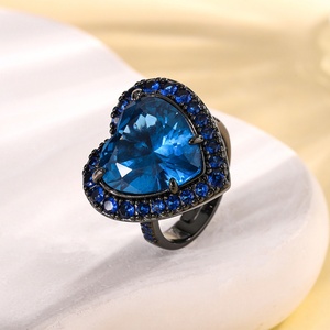 Fashion Eco-friendly Copper 15*15MM Cubic Zirconia Heart Shaped Black Gold Plated Jewelry <b>Set</b> for Women - Product Image 5