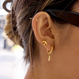 Boucles d'oreilles en forme de colombe, en acier inoxydable 18 carats, bijoux fantaisie pour femmes, style élégant et chic - Product Image 2