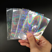 Protège-cartes magique holographique prismatique 56x87 Penny, pochettes de cartes holographiques assorties, matériau PP recyclable, impression cadeau