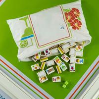 Nouvelles tuiles de mahjong américaines de qualité supérieure, tuiles de mahjong en acrylique jaunes gravées, tuiles de mahjong en acrylique à 5 couches pour le divertissement à domicile