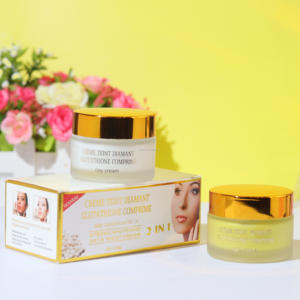 Crema Facial 2 en 1 de Día y Noche con Ácido Kójico y Vitamina E Súper Aclarante con Glutatión para Unificar el Tono de la Piel, Crema Antimperfecciones, Hidratante y Reparadora - Product Image 5