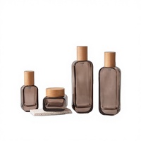 Flacon vaporisateur de parfum cylindrique de 50 ml, best-seller, pour voyage, emballage cosmétique vide, avec couvercle en bois et bouchon à vis, diffuseur à bâtonnets
