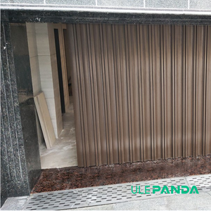 Alliage d'aluminium Nouvelle <span class=keywords><strong>porte</strong></span> de <span class=keywords><strong>garage</strong></span> automatique combinée noire pour villa <span class=keywords><strong>Porte</strong></span> de <span class=keywords><strong>garage</strong></span> moderne - Product Image 4