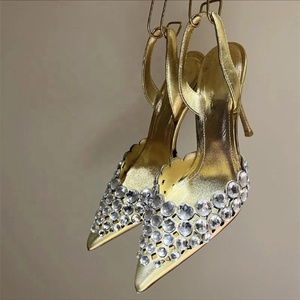 Chaussures d'été élégantes pour femmes à talons aiguilles, bout pointu, avec grands strass, style slingback - Product Image 3