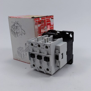 Contacteur Ci 32, bobine 220-230v/50hz nouvelle automatisation industrielle originale en stock - Product Image 1
