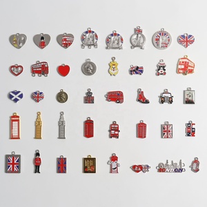 2025 moda <span class=keywords><strong>Londres</strong></span> autobús rojo cabina telefónica país bandera Big Ben encantos llavero recuerdo llavero DIY <span class=keywords><strong>Londres</strong></span> encantos - Product Image 4