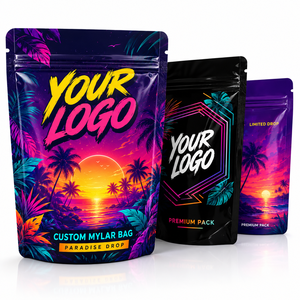 Tropical Paradise, Juego de Tres Bolsas de Mylar Personalizadas de 3.5g con Diseño de Hojas al Atardecer, Empaque Brillante con Cierre - Product Image 1
