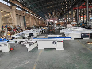 Venta DE FÁBRICA DE China, gran oferta, máquina de sierra de <span class=keywords><strong>corte</strong></span> de MDF de <span class=keywords><strong>madera</strong></span> contrachapada de <span class=keywords><strong>45</strong></span>/90 <span class=keywords><strong>grados</strong></span>, máquina de sierra de Panel Horizontal para <span class=keywords><strong>corte</strong></span> de <span class=keywords><strong>madera</strong></span> - Product Image 4