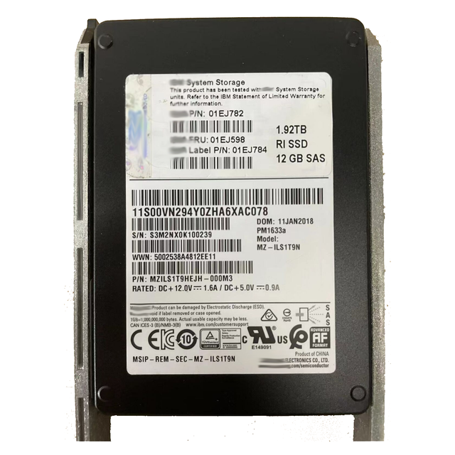 01EJ805 01EJ601 01EJ807 1.92TB 12GB RI SAS 2.5'' V7000 External SSD