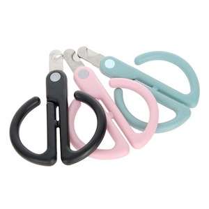 Coupe-ongles pour chat en plastique, outil pratique de toilettage pour le soin des pattes de chat - Product Image 1