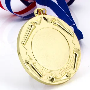 2024 neues Design Zinklegierung 3D-Metall WM-Auszeichnung Gold Silber Fußball-Fußball-Medaillen und Trophäen Sport Rennsport-Medaillen