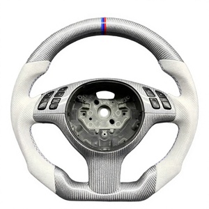 Volant en cuir et fibre de carbone style M Sport (ancien modèle vers nouveau) pour <span class=keywords><strong>BMW</strong></span> Série 3, Série 5, E46, M3, M6, E61, E62, E63 – Amélioration de l'intérieur - Product Image 1