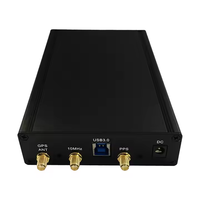 Transceiver SDR B210 5V DC Berkinerja Tinggi 70MHz hingga 6GHz Kompatibel dengan ETTUS USRP AD9361 RFIC Antarmuka USB 3.0