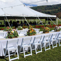 Vente en gros de chaises de banquet pliantes en plastique en résine blanche pour événements en plein air pour hôtels Wimbledon tente de style jardin mariages