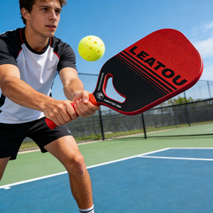 Raqueta de Pickleball Portátil de Fibra de Carbono para Niños, Aprobada por la USAPA, de Alta Calidad, Diseñada para Mayor Velocidad de Swing y Maniobrabilidad, con Aero Throat - Product Image 1