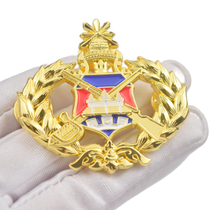Pin de oro del Ministerio de Defensa Nacional de Camboya, insignia del emblema de la medalla, <span class=keywords><strong>nuevos</strong></span> Pines de solapa corporativos personalizados 3D con caja acrílica - Product Image 5