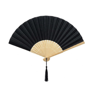 Abanico Plegable de Madera Original Personalizado para Bodas - Product Image 1