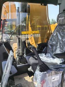 Excavadora SANY SY215C 215 Usada de 21 Toneladas con Motor, Caja de Cambios y Bomba - Product Image 4