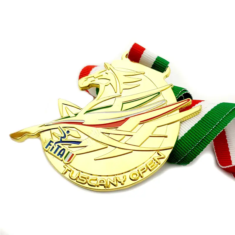 Medaglia sportiva personalizzata di fabbrica logo in rilievo maratona in esecuzione trofei di medaglione regalo e medaglie di metallo