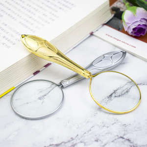 Lente d'Ingrandimento Portatile per Bambini con Manico in Metallo Dorato e Argentato, Ingrandimento 5x 45mm - Product Image 2