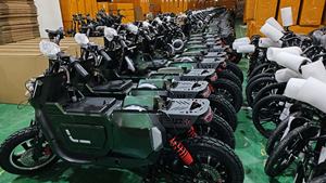 DISIYUAN Nuovo Modello <span class=keywords><strong>U2</strong></span> Pro Scooter Elettrico per Adulti 1500W con Freni a Disco Anteriori e Posteriori, Batteria 60V 20Ah 30AH 50Ah, Bicicletta Elettrica per Consegne - Product Image 6