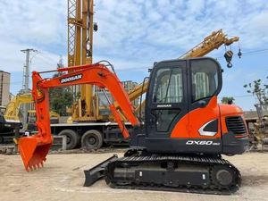 รถขุดขนาดเล็ก DOOSAN DX60 6 ตัน เครื่องยนต์และปั๊มคุณภาพเกาหลี ชั่วโมงการใช้งานต่ำ พร้อมส่ง สภาพดี - Product Image 2