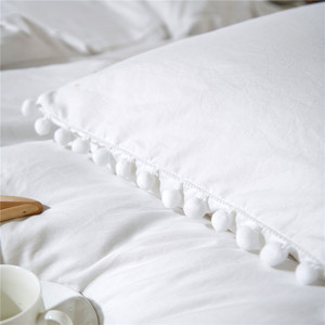 Ensemble de literie 3 pièces en microfibre unie avec pompons en polyester lavé, style <span class=keywords><strong>boule</strong></span> à franges, housse de couette douce et légère - Product Image 3