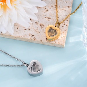 Pendentif Cœur Commémoratif en Acier Inoxydable, Bijou Funéraire pour Cendres Humaines, Collier Urne pour Cendres Humaines ou d'Animaux de Compagnie - Product Image 4