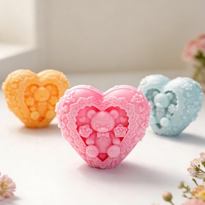 Nuevo Molde de Silicona de Grado Alimenticio TangChu para Velas con Forma de Oso y Corazón, Hecho a Mano en China - Product Image 2