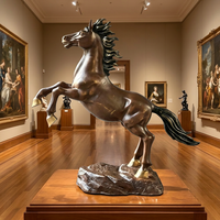 Sculpture équine en bronze sur mesure - Forme de cheval de fer puissant, entièrement personnalisée, sculpture en bronze