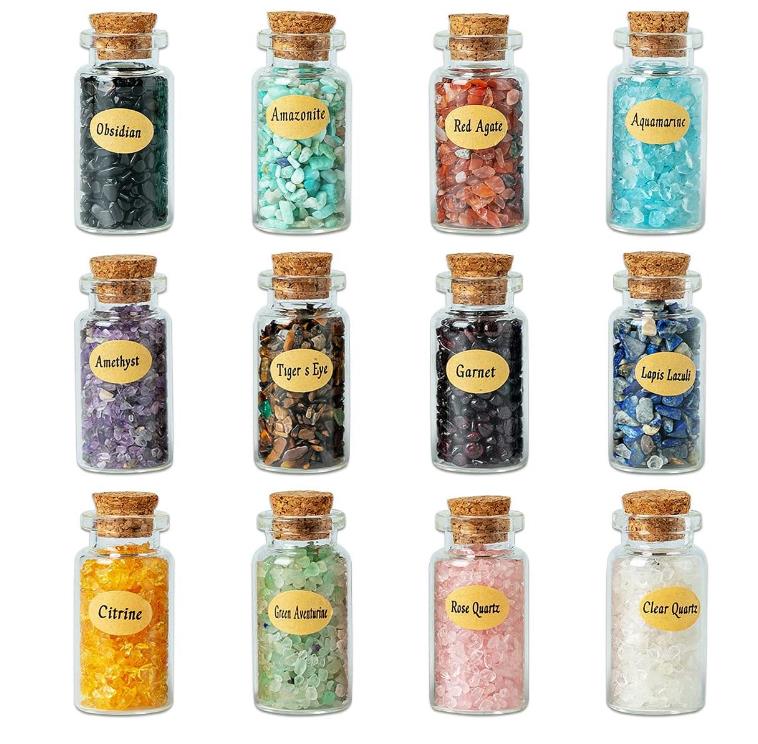 Разные осколки бутылок с драгоценными камнями и Исцеляющие камни чакра, Исцеляющие хрустальные бутылки