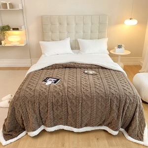 Couverture <span class=keywords><strong>Sherpa</strong></span> épaissie à double couche rayée de couleur unie de <span class=keywords><strong>grande</strong></span> <span class=keywords><strong>taille</strong></span> en tricot épais floue - Product Image 1