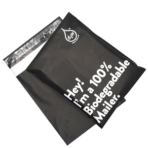 Enveloppes en polyéthylène autocollantes imperméables et anti-poussière de 0,5 mil d'épaisseur, impression personnalisée du logo, sacs d'expédition pour l'emballage des vêtements, recyclables - Product Image 1
