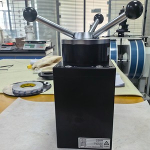 Bobines de solénoïde électromagnétique hautement uniformes pour la génération de champs magnétiques - Product Image 2