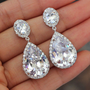 Eleganti Orecchini Pendenti a Goccia per Donne, Orecchini con Pietre Scintillanti, Gioielli alla Moda per Uso Quotidiano, Vendita all'Ingrosso - Product Image 2