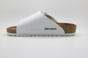 2023 nouveau Sport d'hiver <span class=keywords><strong>gladiateur</strong></span> bout ouvert amorti plat en cuir supérieur liège <span class=keywords><strong>sandales</strong></span> pour hommes - Product Image 2