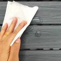 Neue Umweltfreundliche Feuerfeste Wasserdichte Rutschfeste Quadratische Ineinandergreifende Outdoor-Bodenplatten Selbstverlegende Terrassenfliesen aus Holz-Kunststoff