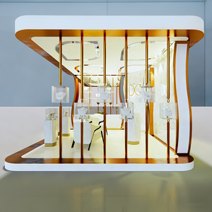 Armoire de présentation en <span class=keywords><strong>verre</strong></span> luxueux avec cadre doré, éclairage LED, forme d'arc, dimensions personnalisables et résistante - Product Image 4