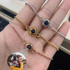 سوار إسقاط ضوئي من الفولاذ المقاوم للصدأ مقاوم للتلاشي، قابل لتعديل الطول، سوار للأزواج مع إمكانية إسقاط صورة تذكارية - Product Image 2