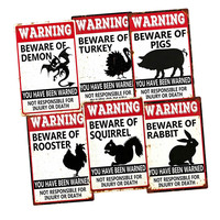 Panneau métallique décoratif rétro d'avertissement 'Précaution' avec motifs Démon, Dinde, Cochon, Coq, Écureuil, Lapin pour extérieur, ferme, jardin, clôture, cour et mur