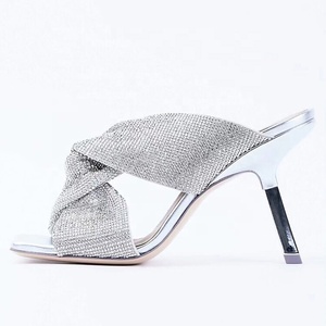 Sandalias de tacón alto con tiras anudadas de diamantes para mujer, estilo mule, de fiesta, con tacón de cuña fino, tipo pantuflas - Product Image 2