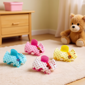 Fermaglio per capelli a pois da 7 cm con design West Highland White Terrier per bambine - Product Image 3