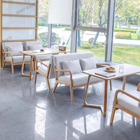 Canapé de restaurant minimaliste à prix abordable, mobilier commercial, banquette double en tissu lin et bois massif pour café