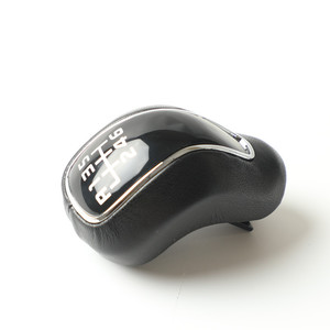 Poignée de levier de vitesse en cuir 5/6 vitesses ergonomique pour Hyundai Kia Forte Cerato K3 2012-2016 - Product Image 1