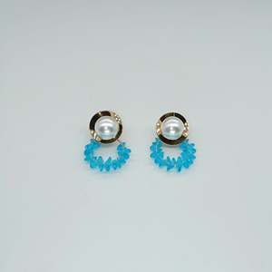 Fashion <b>Stud</b> <b>Earrings</b> PVD Gold Plated 316L Stainless Steel Pearl <b>Blue</b> Crystal Dangle Design - Product Image 1