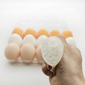 Œuf Squishy Réaliste Premium - Jouet Créatif Anti-Stress, Incassable - Product Image 1