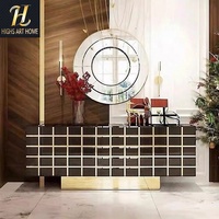 Meuble de luxe moderne, buffet noir brillant, armoire de salon avec base dorée pour salle à manger, villa